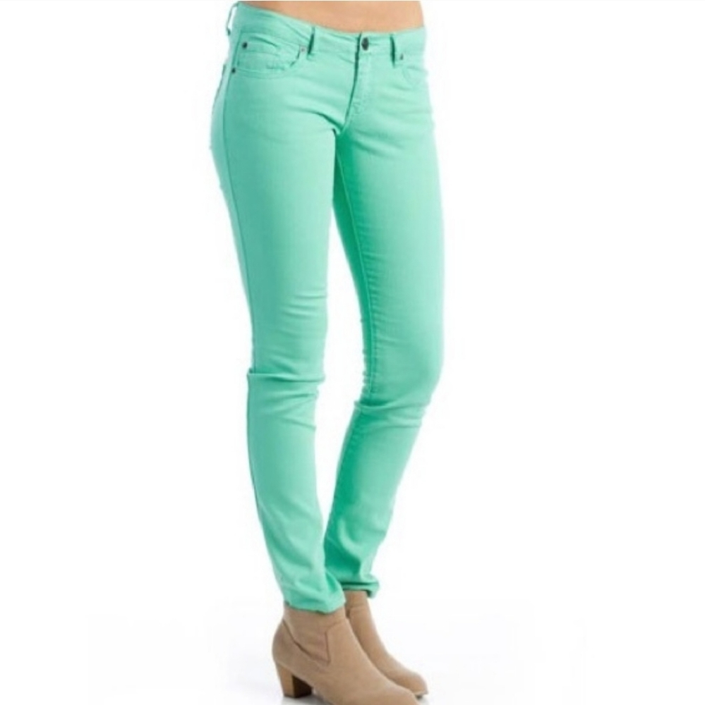 Ann Taylor NWT Modern Fit Slim Leg Green Jeans